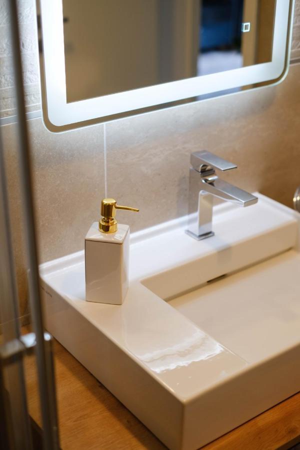 Mb Luxury Apartments Zadar Ngoại thất bức ảnh